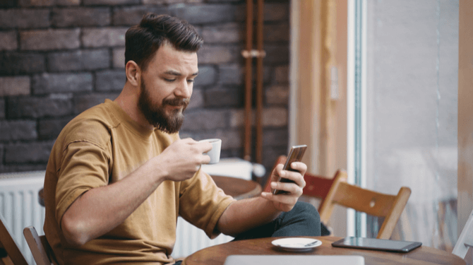 Het kan dus toch: man heeft al tien jaar Tinder