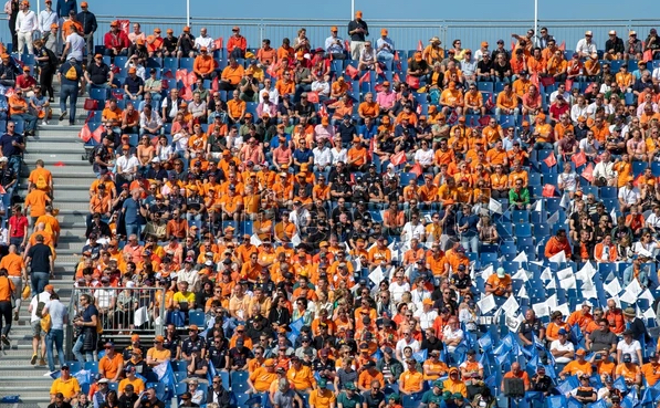 Formule 1 fans betreuren dat kleine groep vrouwelijke fans het voor de rest verpest