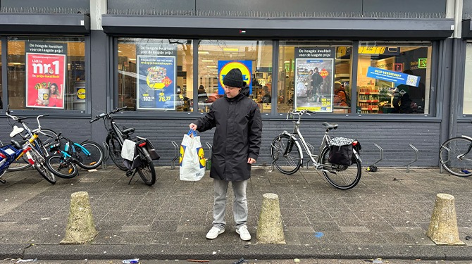 Willem stapte over van supermarkt en kwam erachter dat hij nu wél boodschappen kan doen in januari