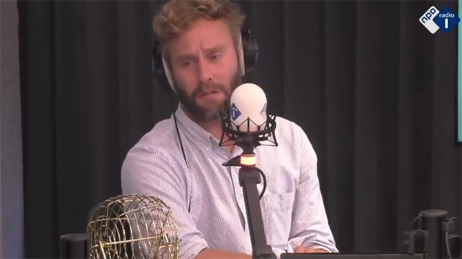 Tim den Besten doet huilend de Hitlergroet: ‘Dit is kennelijk wie ik ben’