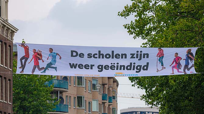 Let op: de scholen zijn weer geëindigd!